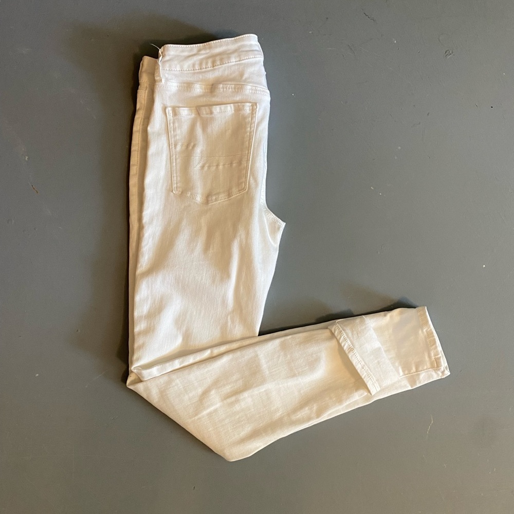 Women’s American Eagle White Leggings *like new!